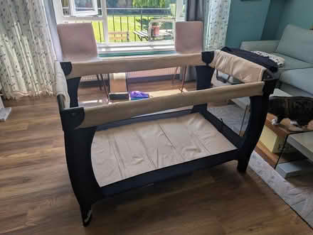 Photo of free Travel cot (Surbiton KT6) #1