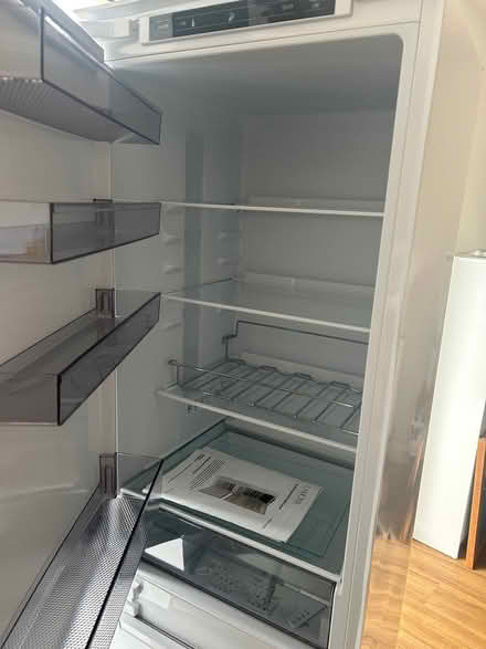 Photo of free Lamona 70:30 integrated fridge freezer (Twyford MK18) #2
