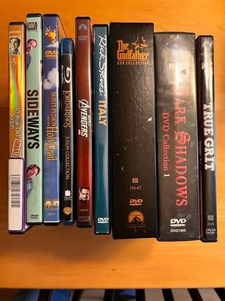 Photo of free DVD movies (Little Silver) #1
