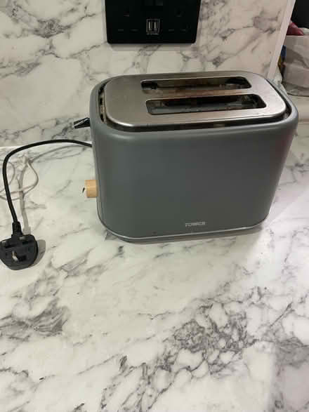 Photo of free Toaster- working see description (BD2) #1