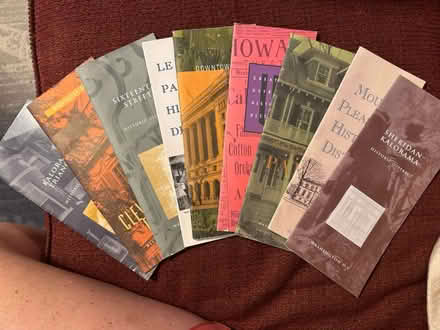 Photo of free Set of pamphlets about DC history (NW DC — 20011) #1