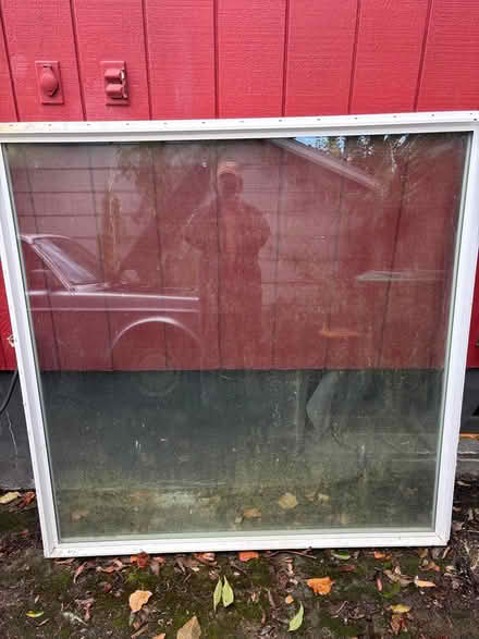 Photo of free 5' x 5' window (St Johns PDX) #1