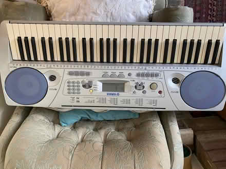 Photo of free YAMAHA Keyboard (Wormbridge HR2) #1