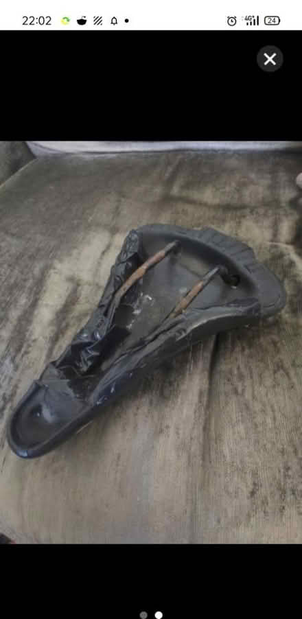 Photo of free Selle bike saddle (Spitalfields E1) #2