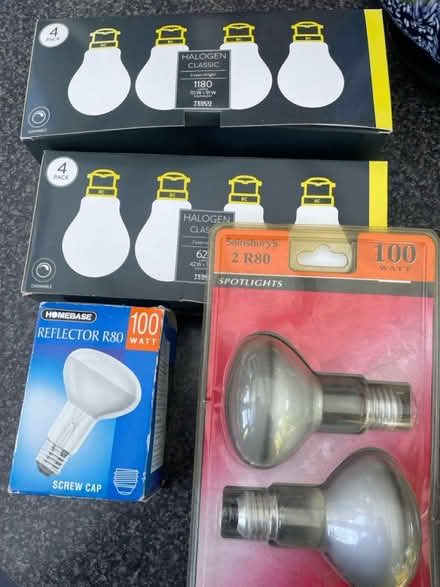 Photo of free Assorted light bulbs (Parkstone BH14) #1