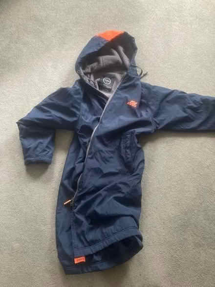 Photo of free Zone3 XS changing robe/dry robe (Lewes BN7) #2