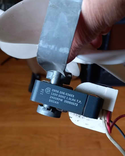 Photo of Electric Motor (North York: Bathurst Manor) #1