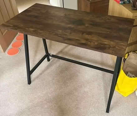 Photo of free Compact Desk (Ealing Pitshanger W5) #1