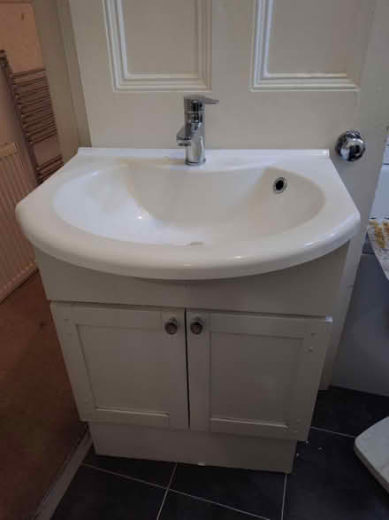 Photo of free Bathroom sink and cabinet (Clayton vale M40) #1