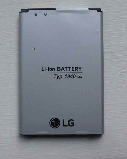 Photo of free Mobile phone battery (Kendal LA9) #1
