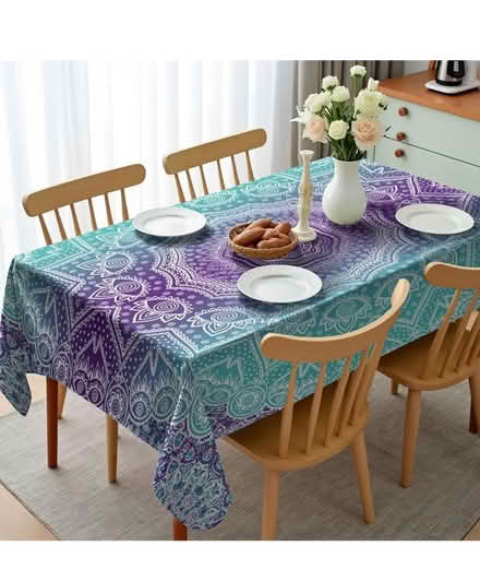 Photo of free 2 Table cloths and 3 Placemats (Bowie) #4