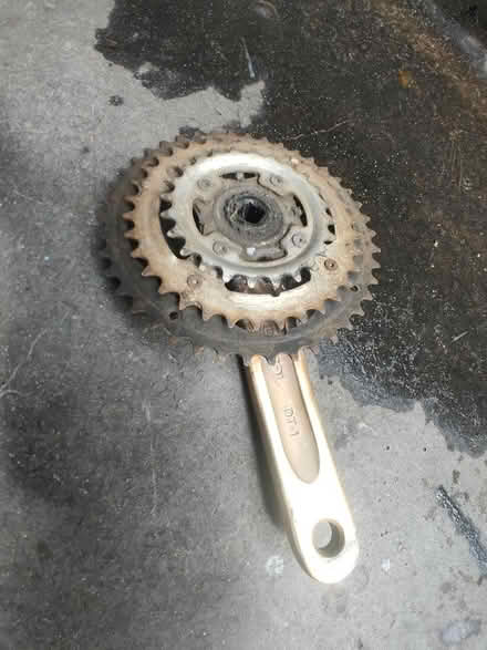 Photo of free Three speed crank drive side (Spitalfields E1) #1
