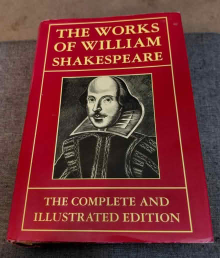 Photo of free Complete Shakespeare (Hollymead) #1