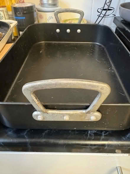Photo of free Large saucepan and large oven dish (Hounslow, TW5) #3