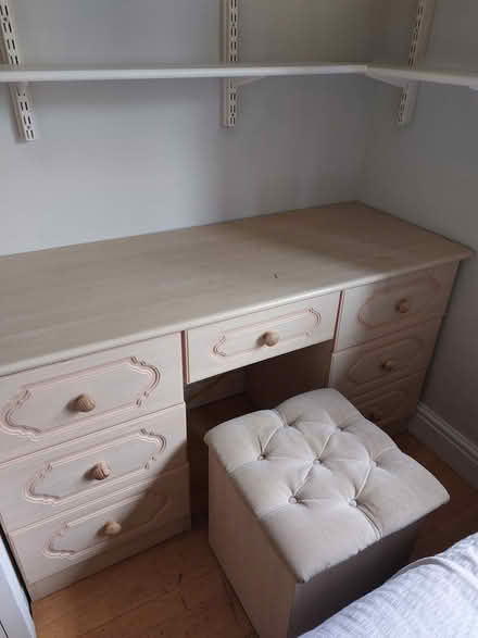 Photo of free Bedroom furniture (Flitton MK45) #1
