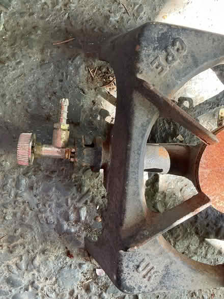 Photo of free Gas burner (Clunton SY7) #2