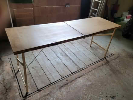 Photo of free Wallpaper Pasting Table (Sandford, near Crediton EX17) #1