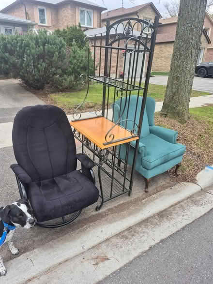 Photo of free Bakers rack and wing back chair (McCowen/Raymerville area) #1