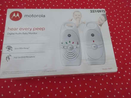 Photo of free Motorola digital audio baby monitor (Woodley RG5) #2