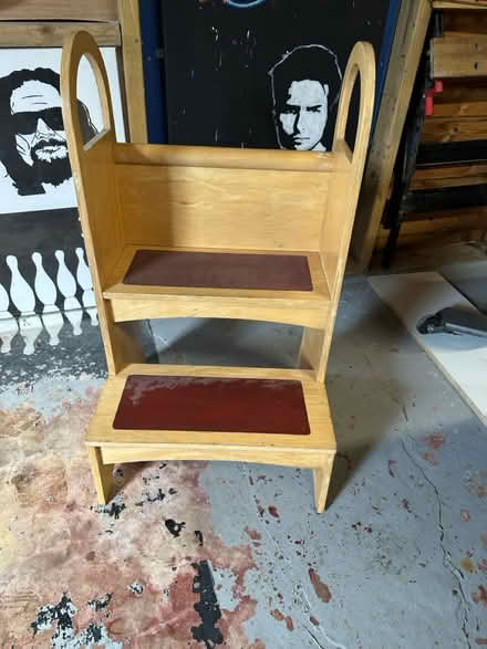 Photo of free Childs wooden step (Chessington KT9) #1