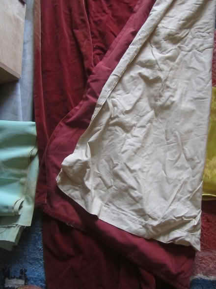 Photo of free single / door red velvet curtain (Finchley N12) #2