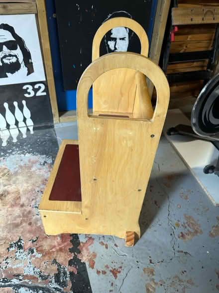 Photo of free Childs wooden step (Chessington KT9) #2