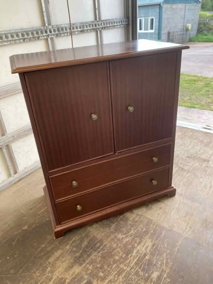 Photo of free Cupboard with drawers (Dorstone HR3) #1