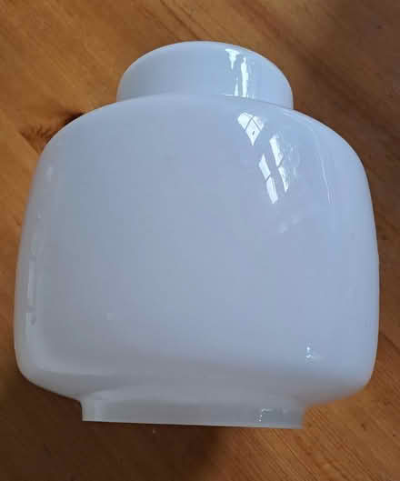 Photo of free White glass lampshade (Wokingham RG40) #2