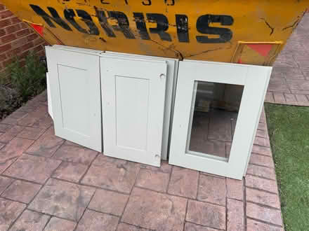Photo of free Kitchen unit doors (BR2) #1