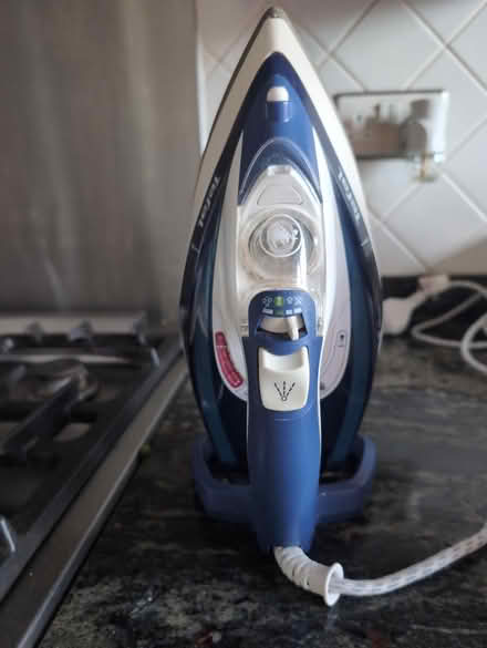 Photo of free Tefal iron (Shenfield, CM15) #2