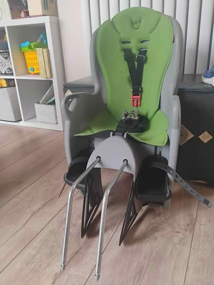 Photo of free Hamax kids bike seat and helmet (billericay CM12) #1