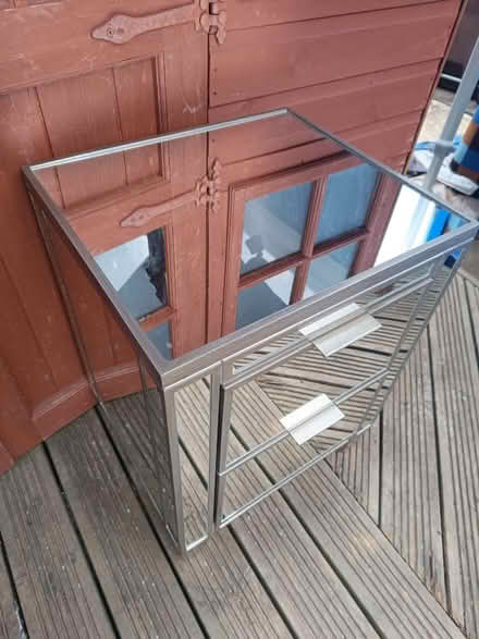 Photo of free mirrored 2-drawer bedside table (Stevenage SG2) #4