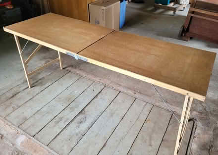 Photo of free Wallpaper Pasting Table (Sandford, near Crediton EX17) #2