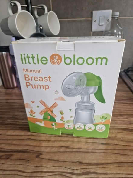 Photo of free Manual breast pump (Ng3) #1