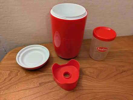 Photo of free EasiYo Yoghurt Maker (Freshford) #2
