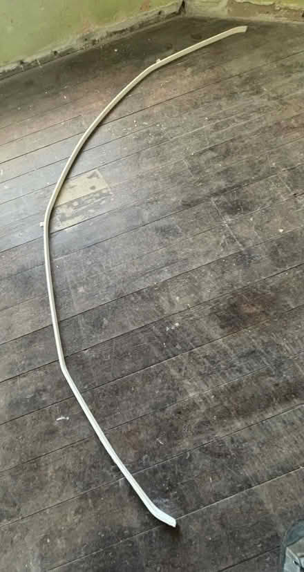 Photo of free Bay Window Curtain Rail (Chelsfield BR6) #2