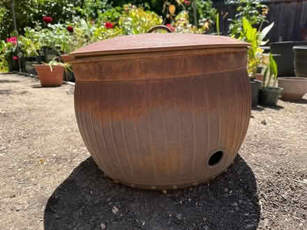 Photo of free Metal Hose Pot (Sunnyvale near Wolfe and Reed) #1