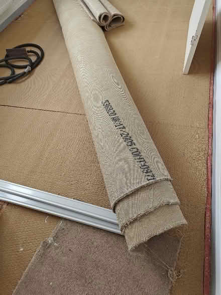 Photo of free Beige carpet 2.4 x 3.3metres (Woking GU22) #1