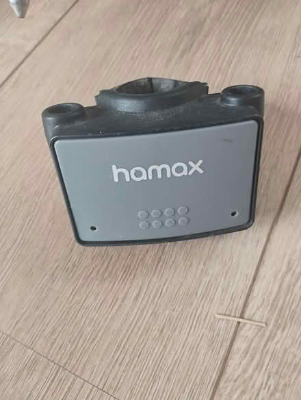 Photo of free Hamax kids bike seat and helmet (billericay CM12) #2