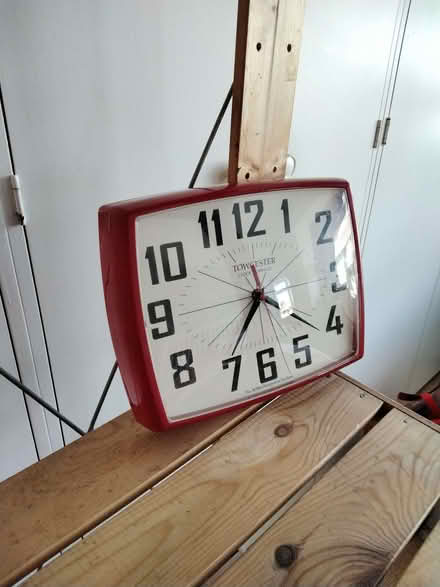Photo of free Red wall clock (Allerton L18) #1