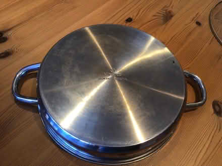 Photo of free Sauté / roasting pan 30cm, non -stick (Surrenden BN1) #3