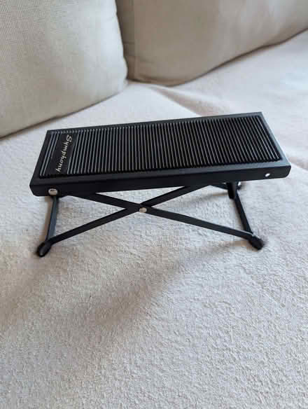 Photo of free Symphony Classical Guitar footrest (Spinningfields M3) #2