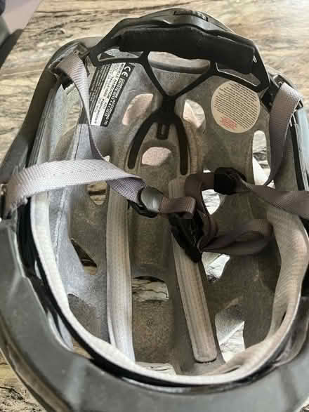 Photo of free White Halfords women’s cycle helmet (Williamson Park LA1) #2