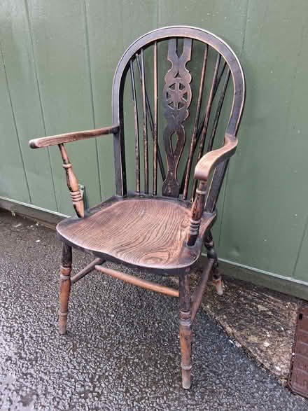 Photo of free Solid chair with arms (Lower Hengoed SY10) #1