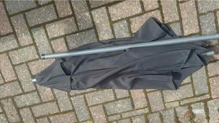 Photo of free Table parasol (nottinghamfreegle CGA NG5) #1