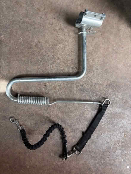 Photo of free Springer Dog lead bicycle attachment (Monkland HR6) #1