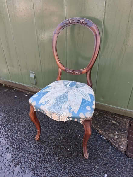Photo of free Nice Comfy Chairs (Lower Hengoed SY10) #2