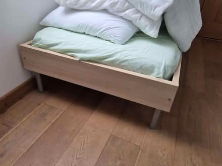 Photo of free 2 identical single beds. (Tremain SA43) #4