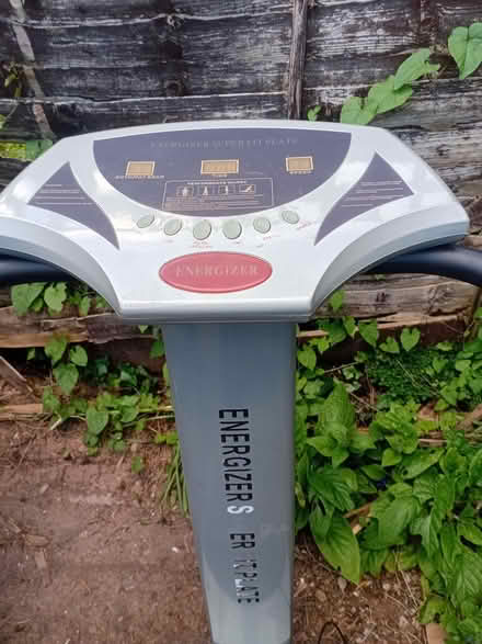 Photo of free Upright vibrating plate (Ludlow SY8) #2