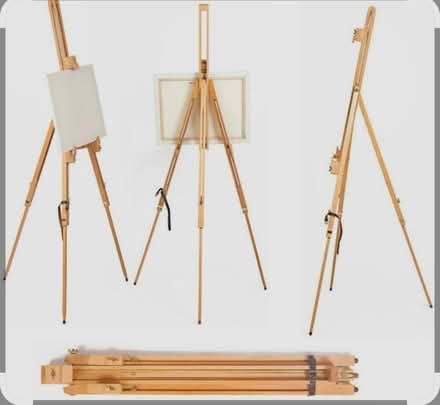 Photo of Artist free standing easel (CR0) #1